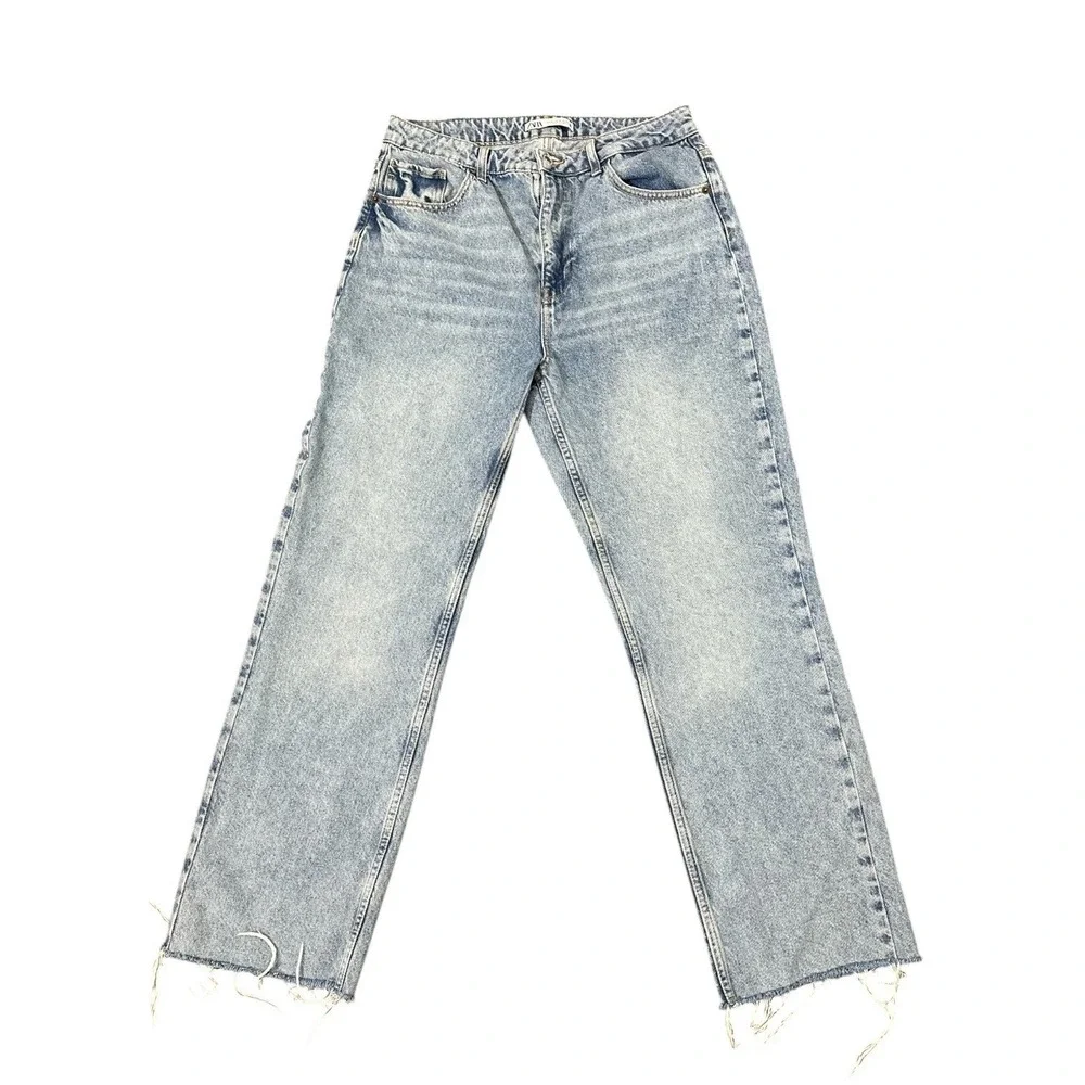 Zara High Rise Straight Leg Raw‎ Hem Light Wash Denim Jeans Women's Size 10